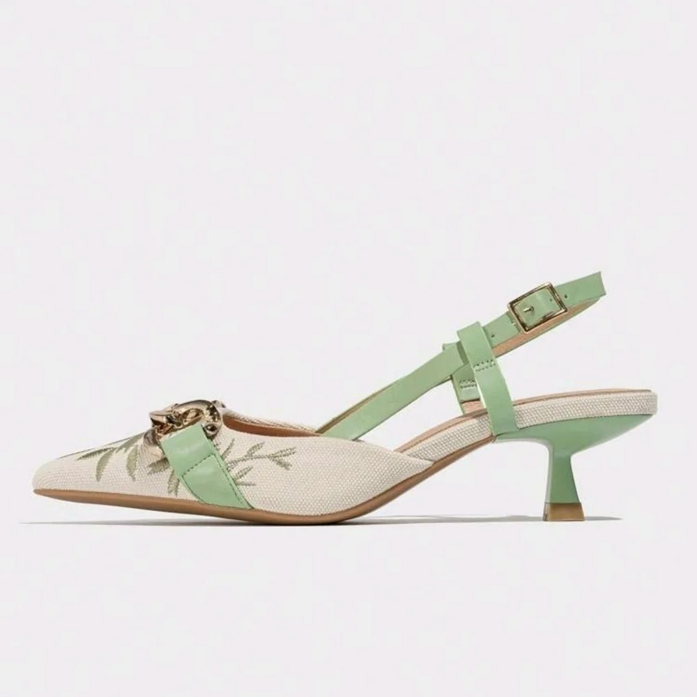 Women's Fashion High Heel Shoes With Pointed Toe, Metal Buckle & Embroidered - Picture 3 of 6